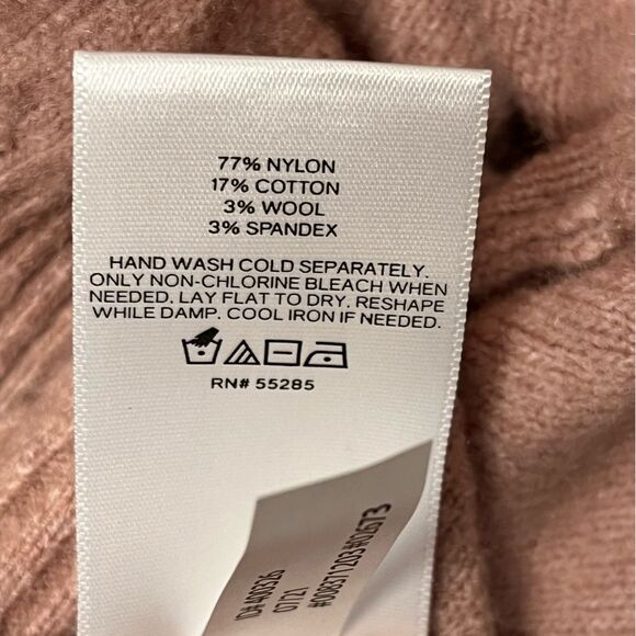 Express Oversized Sweater - Picture 5 of 5